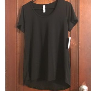 LuLaRoe Noir Collection classic tee, size XS